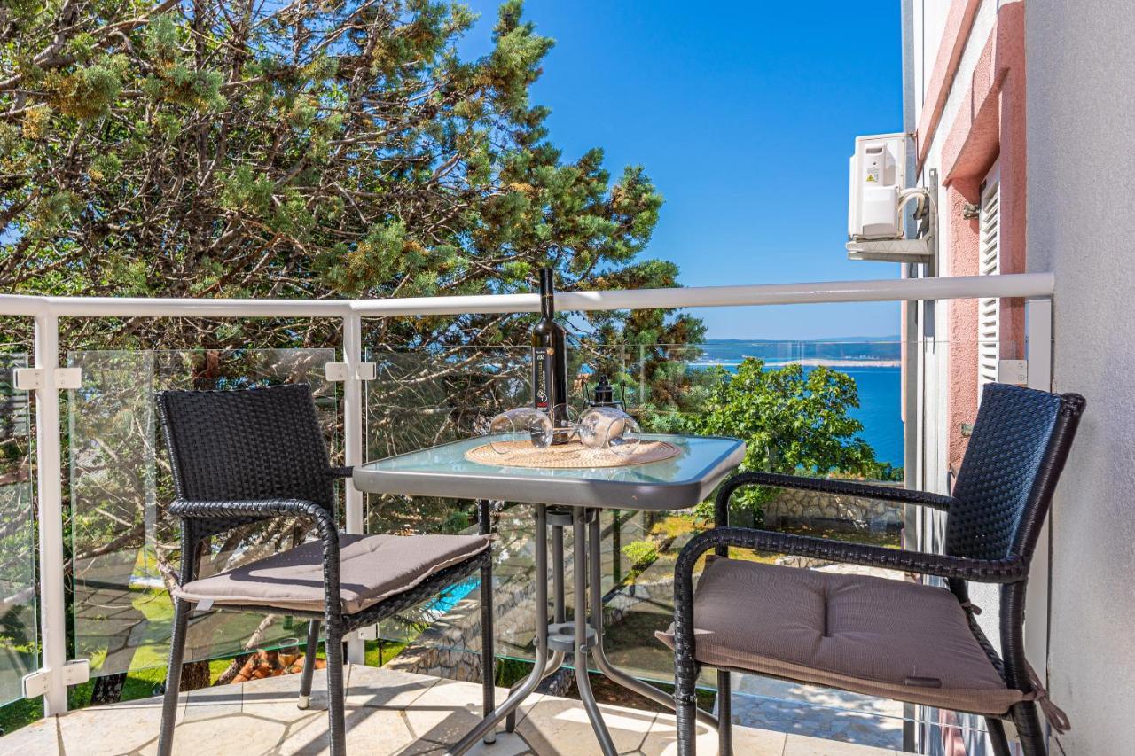 Bella Adria Apartmani Dramalj Ngoại thất bức ảnh