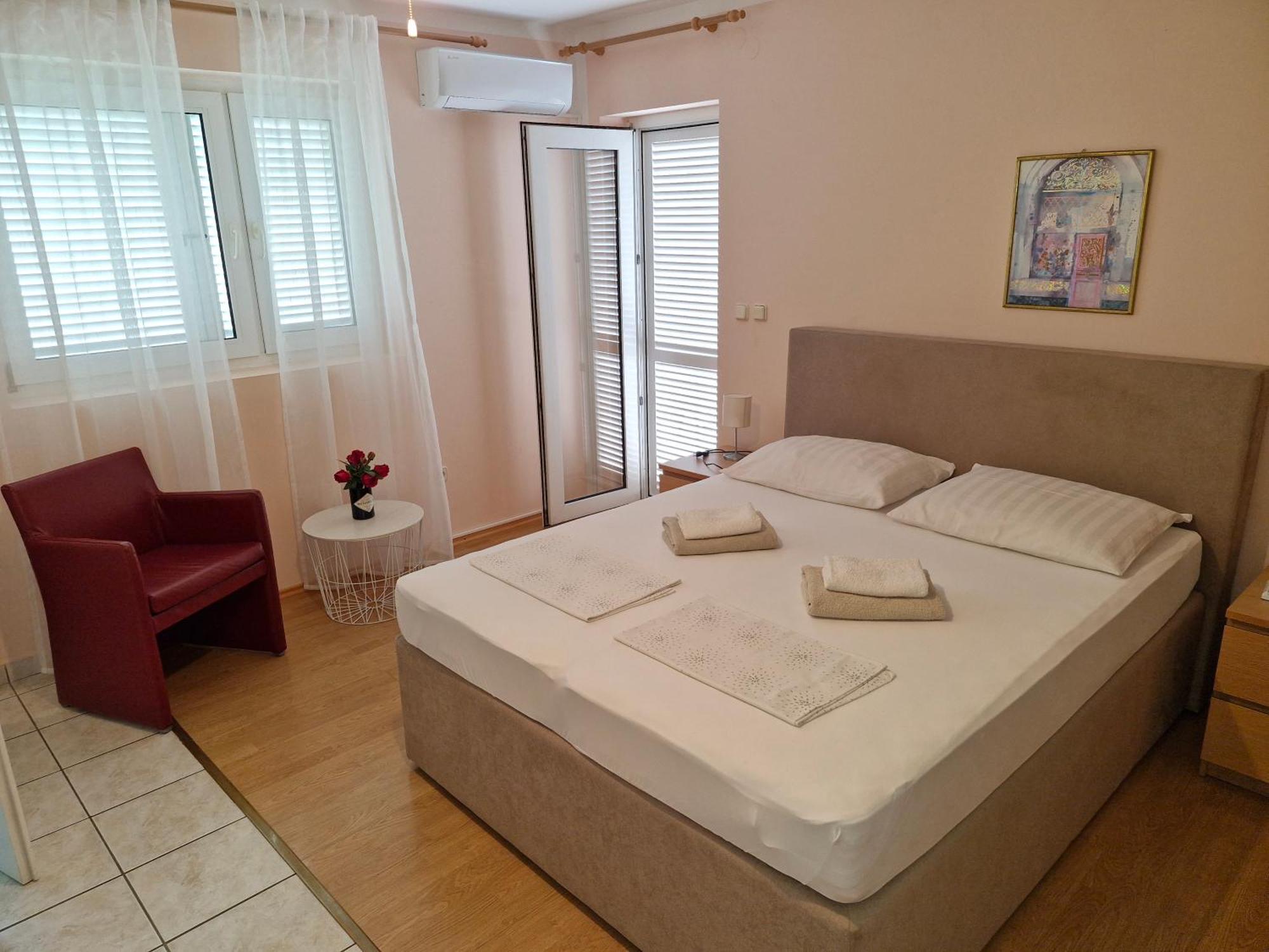 Bella Adria Apartmani Dramalj Ngoại thất bức ảnh