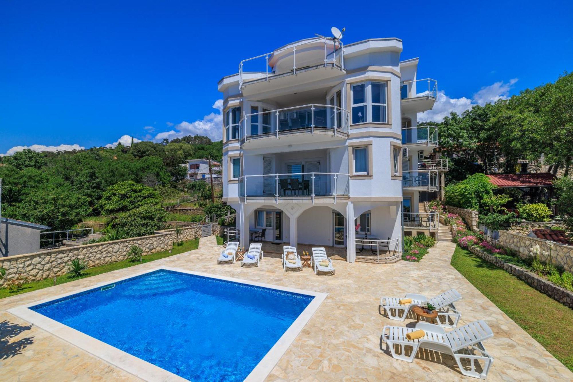 Bella Adria Apartmani Dramalj Ngoại thất bức ảnh